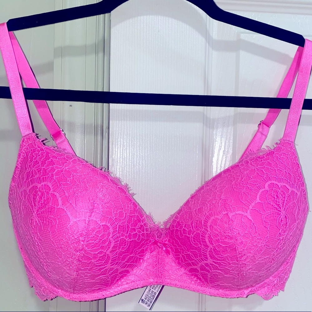 New Victorias Secret Dream Angels lightly padded wireless bra 34D